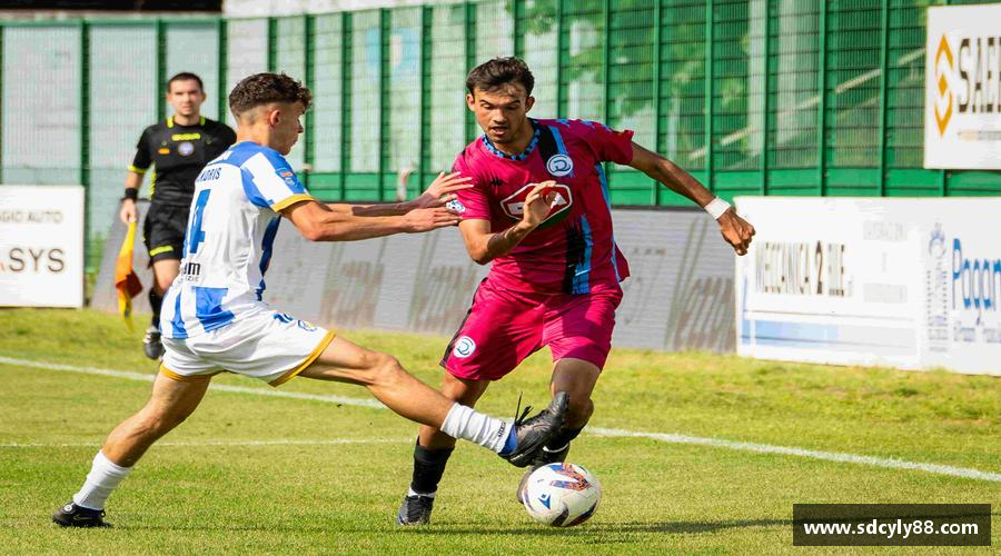 团结奋进，共赢未来！